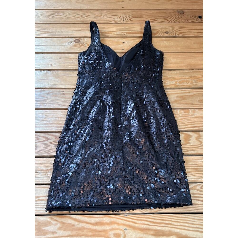 Aidan Mattox Women’s Sleeveless sequin dress size 4 Black R2 - Picture 2 of 7